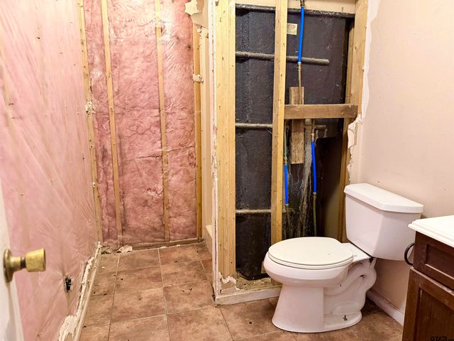 14946 CR 220, Tyler, TX 75707