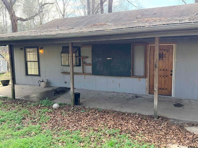 14946 CR 220, Tyler, TX 75707