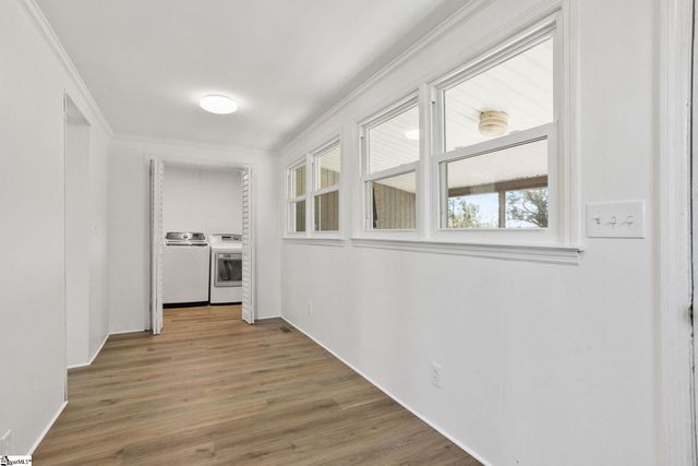 5994 N Old Laurens Road, Gray Court, SC 29645