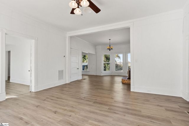 5994 N Old Laurens Road, Gray Court, SC 29645