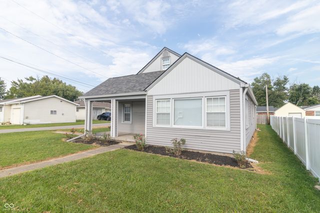 621 Apple Street, Greenfield, IN 46140