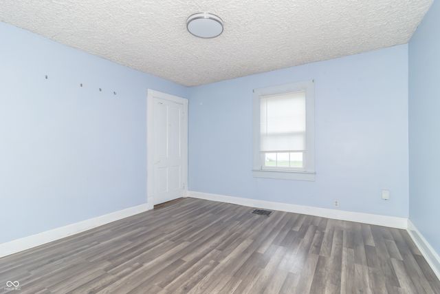 621 Apple Street, Greenfield, IN 46140