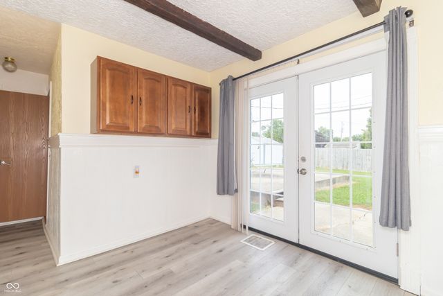 621 Apple Street, Greenfield, IN 46140