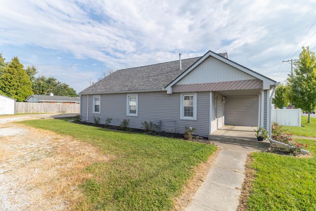 621 Apple Street, Greenfield, IN 46140