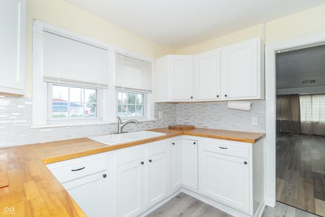 621 Apple Street, Greenfield, IN 46140
