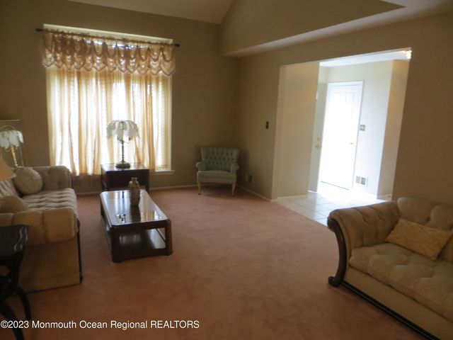 25 Citation Drive, Freehold, NJ 07728