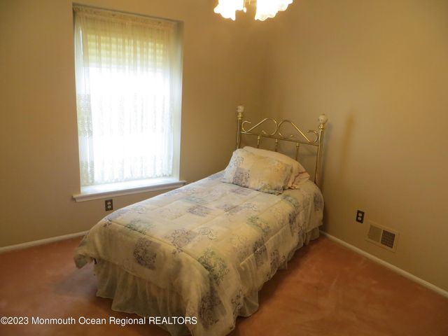 25 Citation Drive, Freehold, NJ 07728