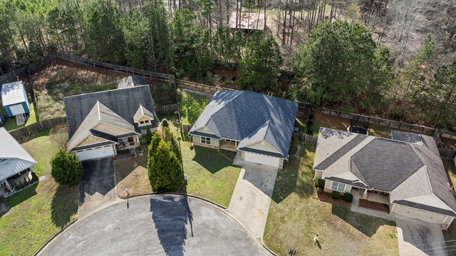 442 Lee Road 2170, Phenix City, AL 36870