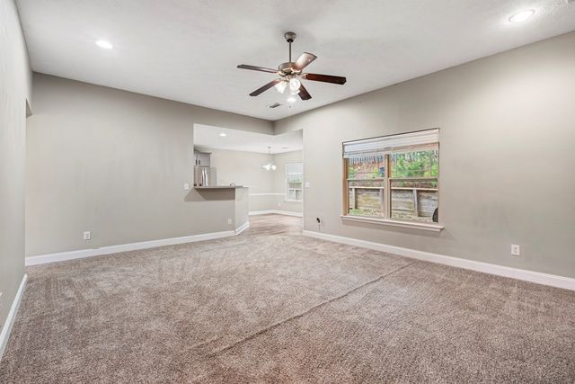 442 Lee Road 2170, Phenix City, AL 36870