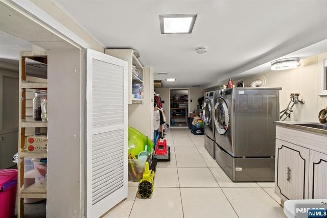 180 Hadley Avenue, Clifton, NJ 07011