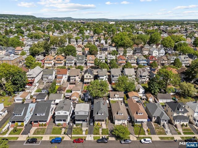 180 Hadley Avenue, Clifton, NJ 07011