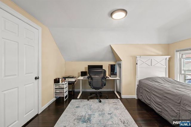 180 Hadley Avenue, Clifton, NJ 07011