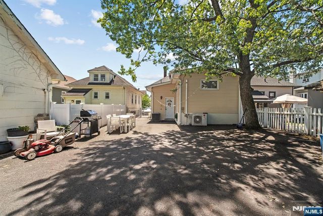180 Hadley Avenue, Clifton, NJ 07011