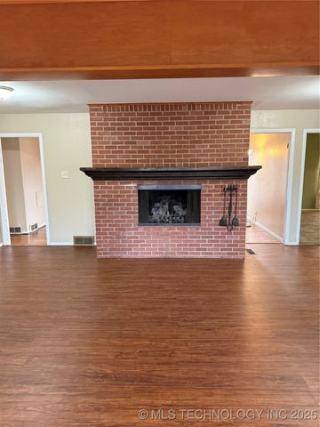 2908 Sheridan Road, Bartlesville, OK 74006