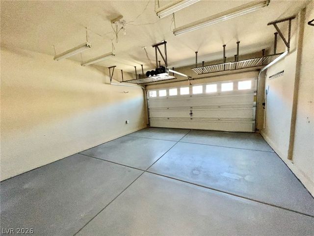 8412 Golden Amber Street, Las Vegas, NV 89139