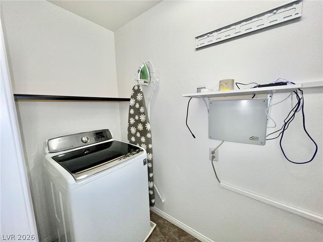 8412 Golden Amber Street, Las Vegas, NV 89139