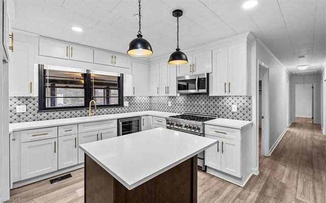 1768 Poole Town Road, Asheboro, NC 27205