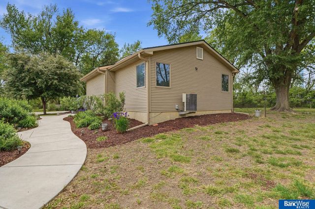 15290 S 120th Street, Bennet, NE 68317