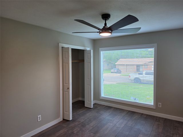 6227 Bowling Brook Drive, Dallas, TX 75241
