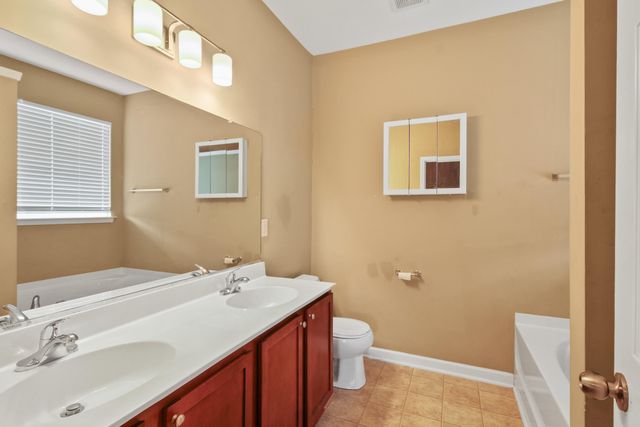 7677 Eagle Lake Road, North Charleston, SC 29418
