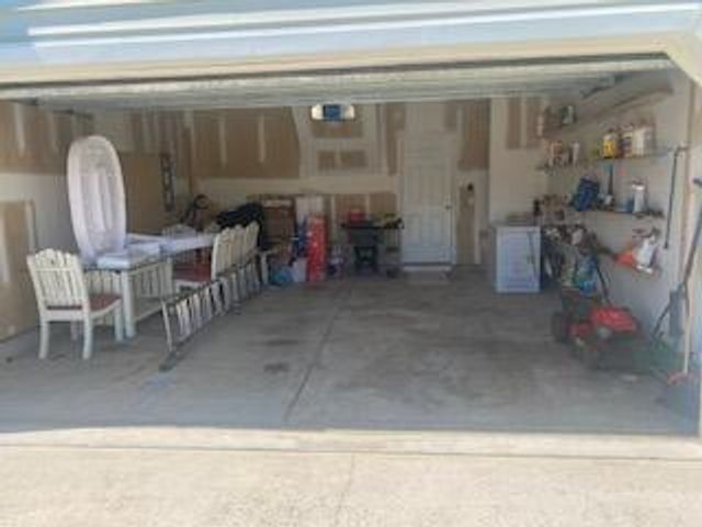 7677 Eagle Lake Road, North Charleston, SC 29418