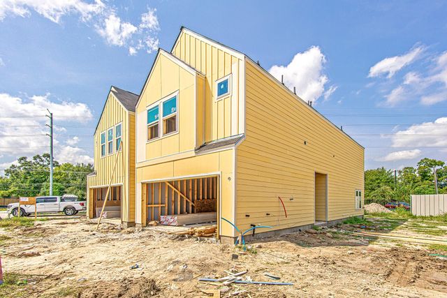 9113 Highland Northern Way Street, Houston, TX 77088