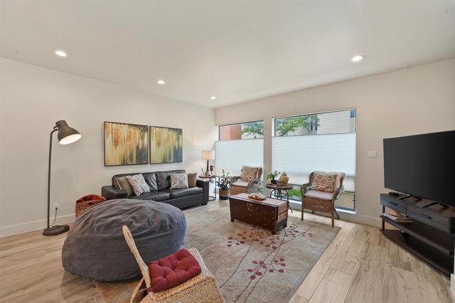 1610 Hadley Street, Houston, TX 77003