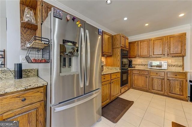 1059 Della Street SE, Marietta, GA 30067