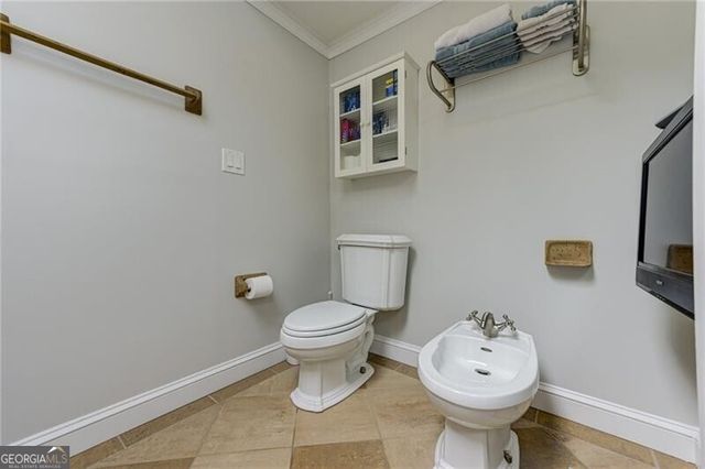 1059 Della Street SE, Marietta, GA 30067