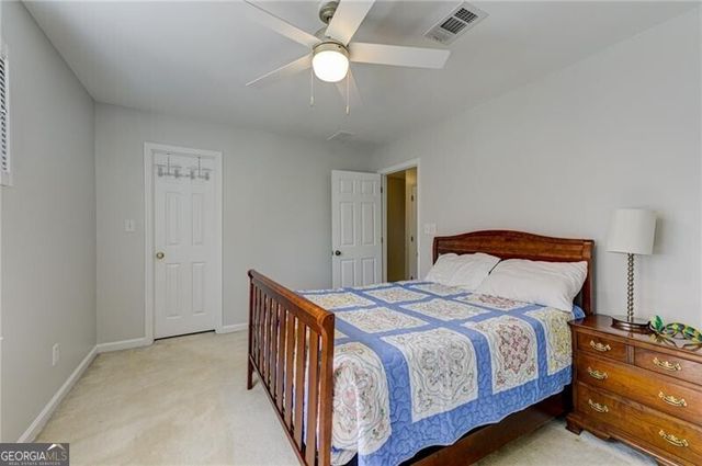 1059 Della Street SE, Marietta, GA 30067