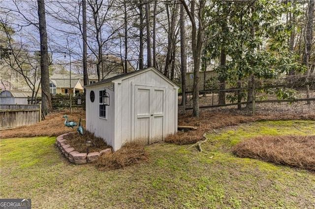 1059 Della Street SE, Marietta, GA 30067