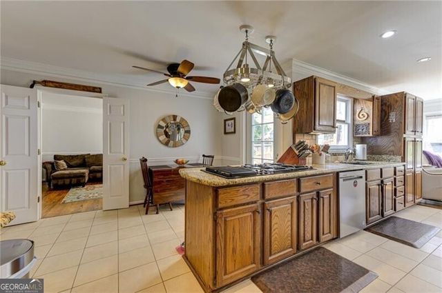 1059 Della Street SE, Marietta, GA 30067