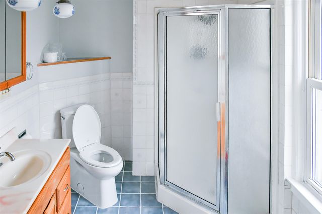 707 Lynn Street, Essexville, MI 48732