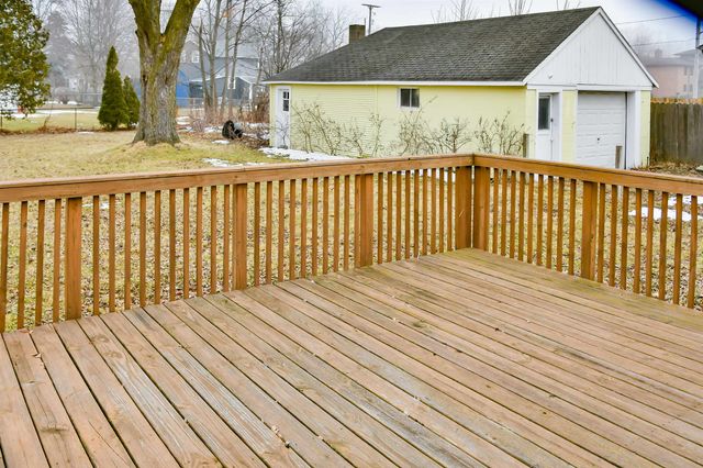 707 Lynn Street, Essexville, MI 48732