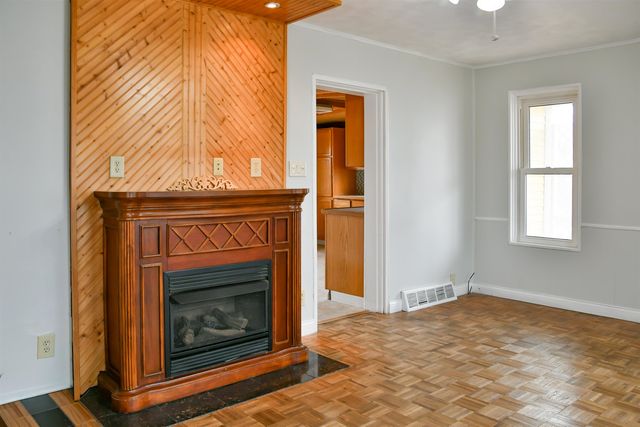 707 Lynn Street, Essexville, MI 48732