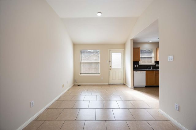 2307 Birch Canyon Court, Fresno, TX 77545