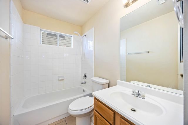 2307 Birch Canyon Court, Fresno, TX 77545