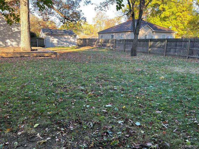 5868 N Linville Street, Westland, MI 48185