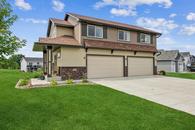 7880 Gunner Drive, Clear Lake, MN 55319