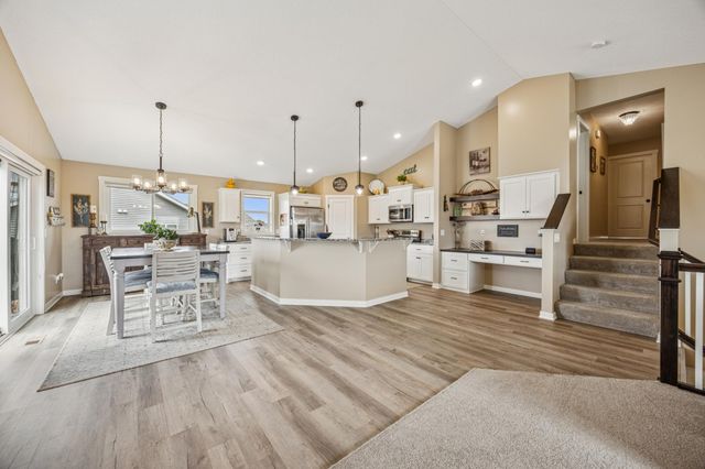 7880 Gunner Drive, Clear Lake, MN 55319