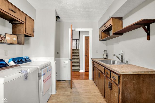 6336 N Carroll Road, Mccordsville, IN 46055