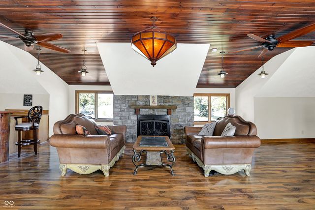 6336 N Carroll Road, Mccordsville, IN 46055