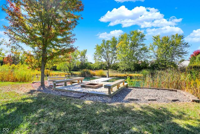 6336 N Carroll Road, Mccordsville, IN 46055