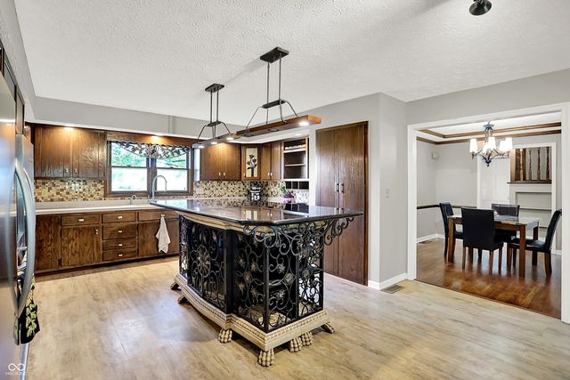 6336 N Carroll Road, Mccordsville, IN 46055