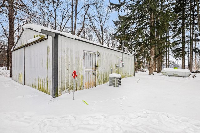 20990 Crane Street, Dowagiac, MI 49047