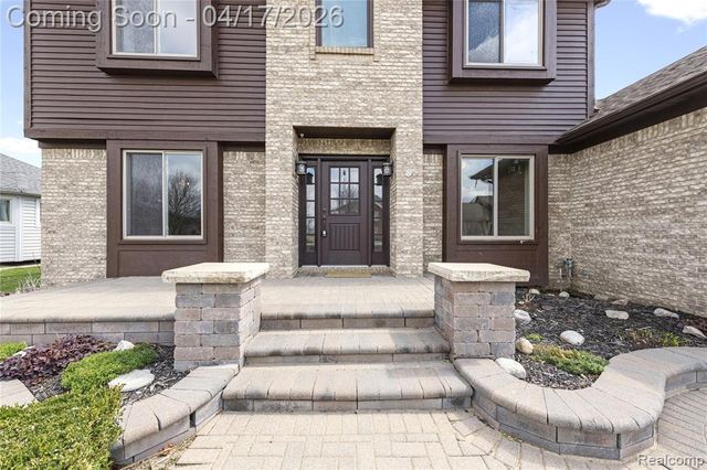 32817 Greenwood Drive, Chesterfield, MI 48047