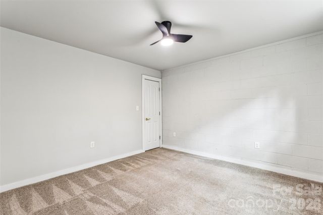 1014 N Mountain Street, Cherryville, NC 28021