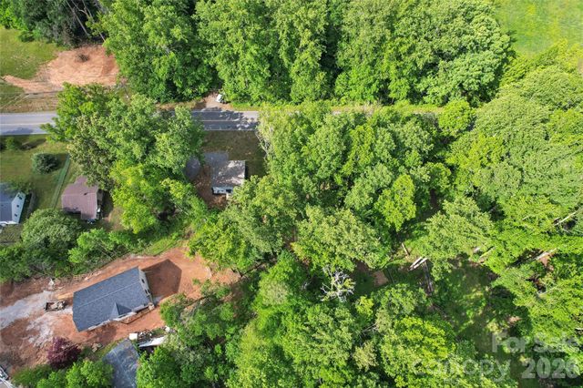 1014 N Mountain Street, Cherryville, NC 28021
