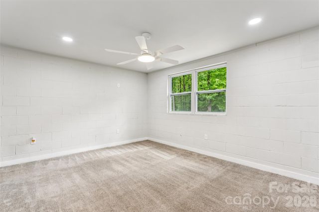 1014 N Mountain Street, Cherryville, NC 28021