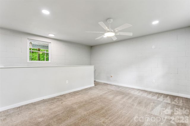 1014 N Mountain Street, Cherryville, NC 28021